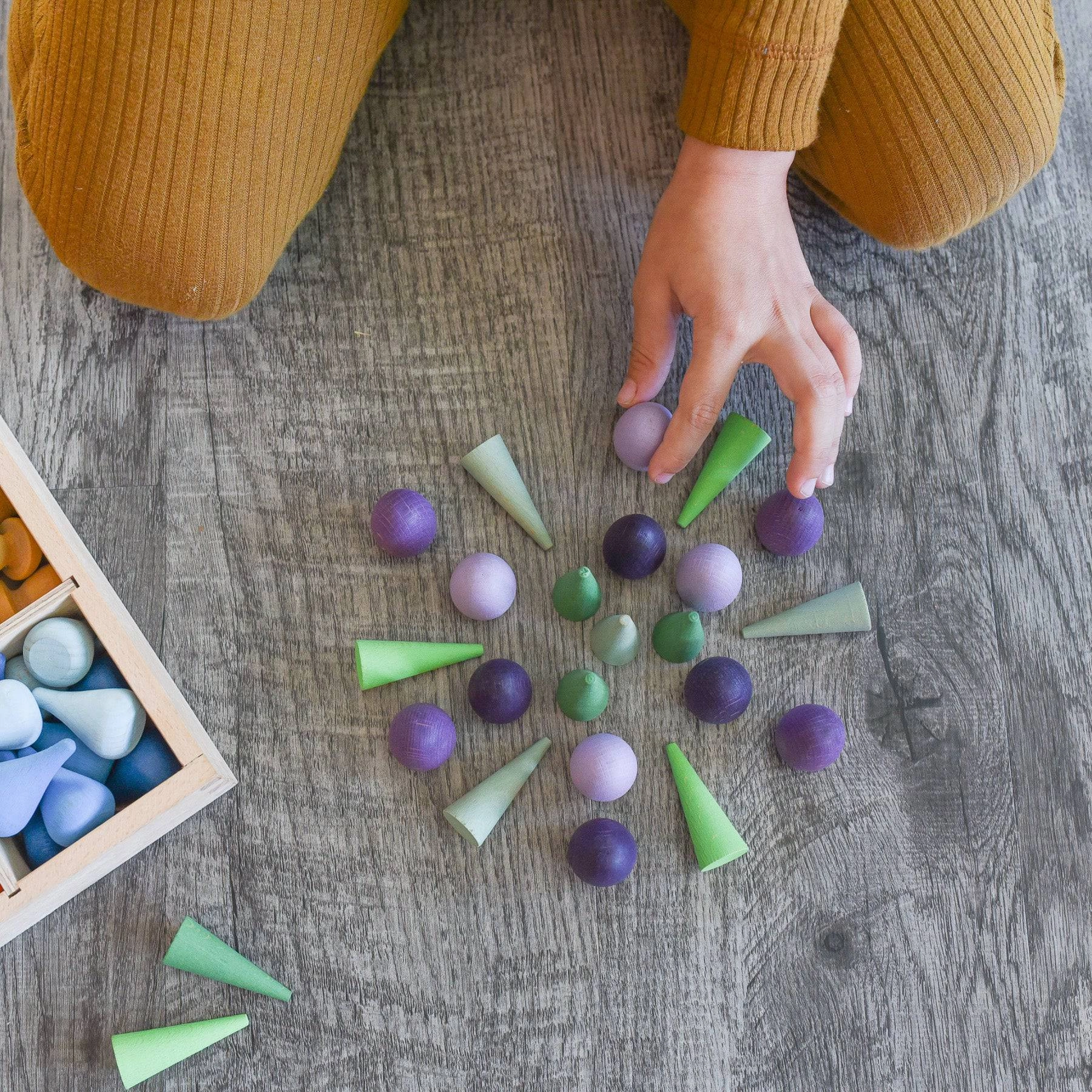 Joyful learning Wooden Mandala Set, Purple Eggs