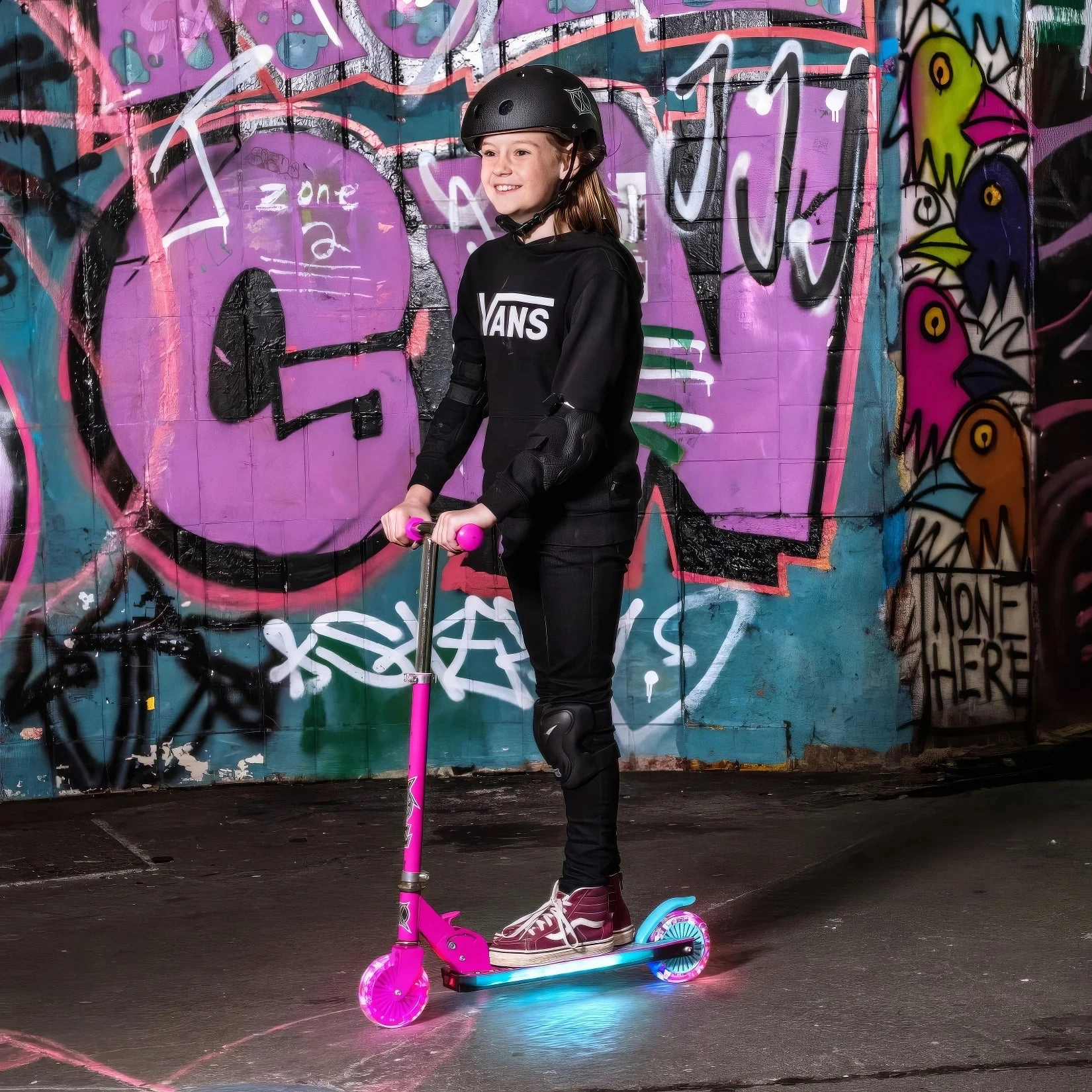 Young learners Xootz Wild Rider - Pink Leopard Light Up Led Scooter