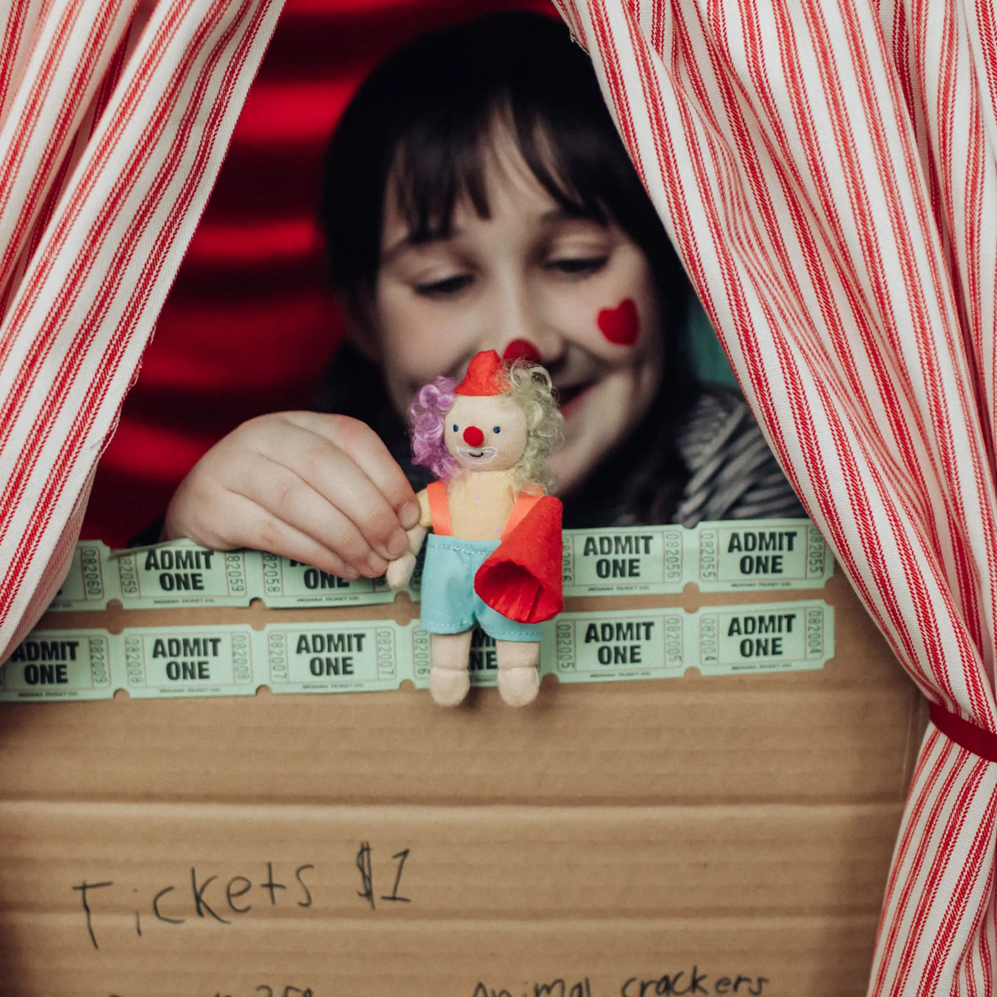 Creative time for curious minds Exploration made fun Holdie Circus Folk - Confetti The Clown