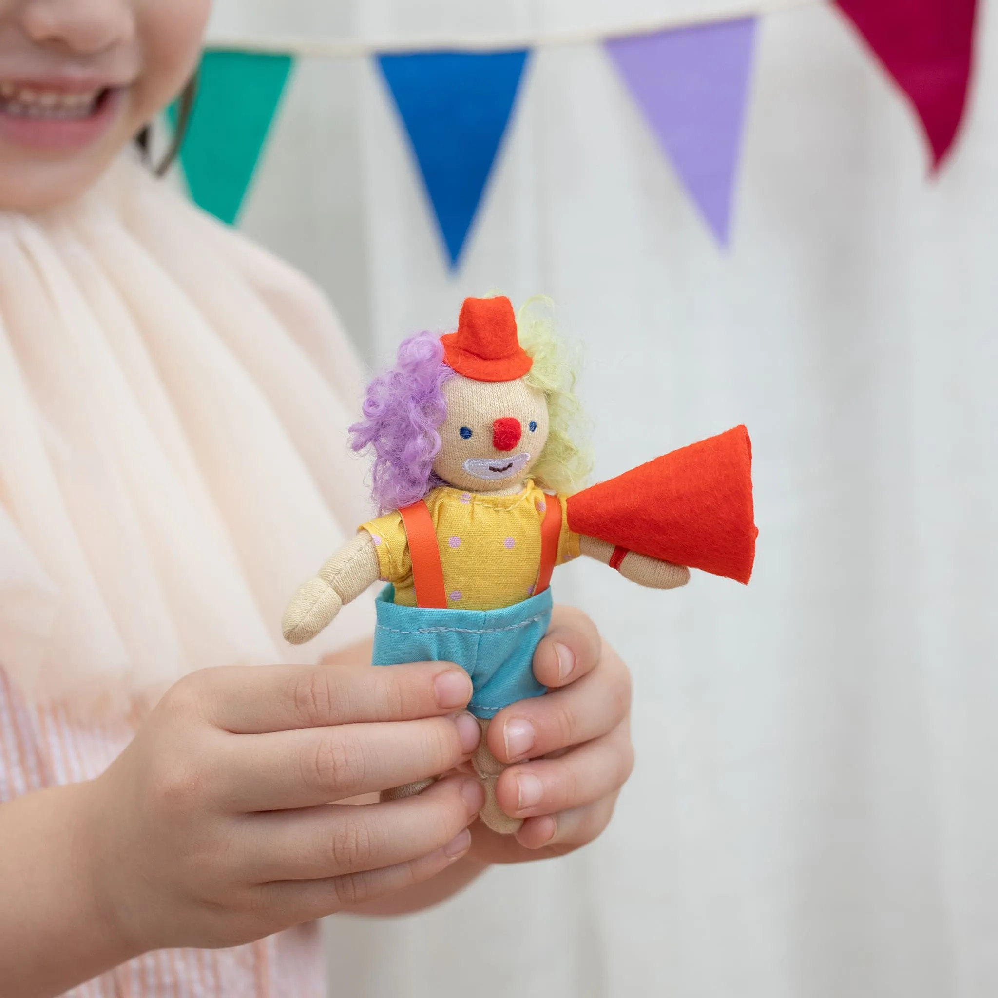 Early discovery Holdie Circus Folk - Confetti The Clown