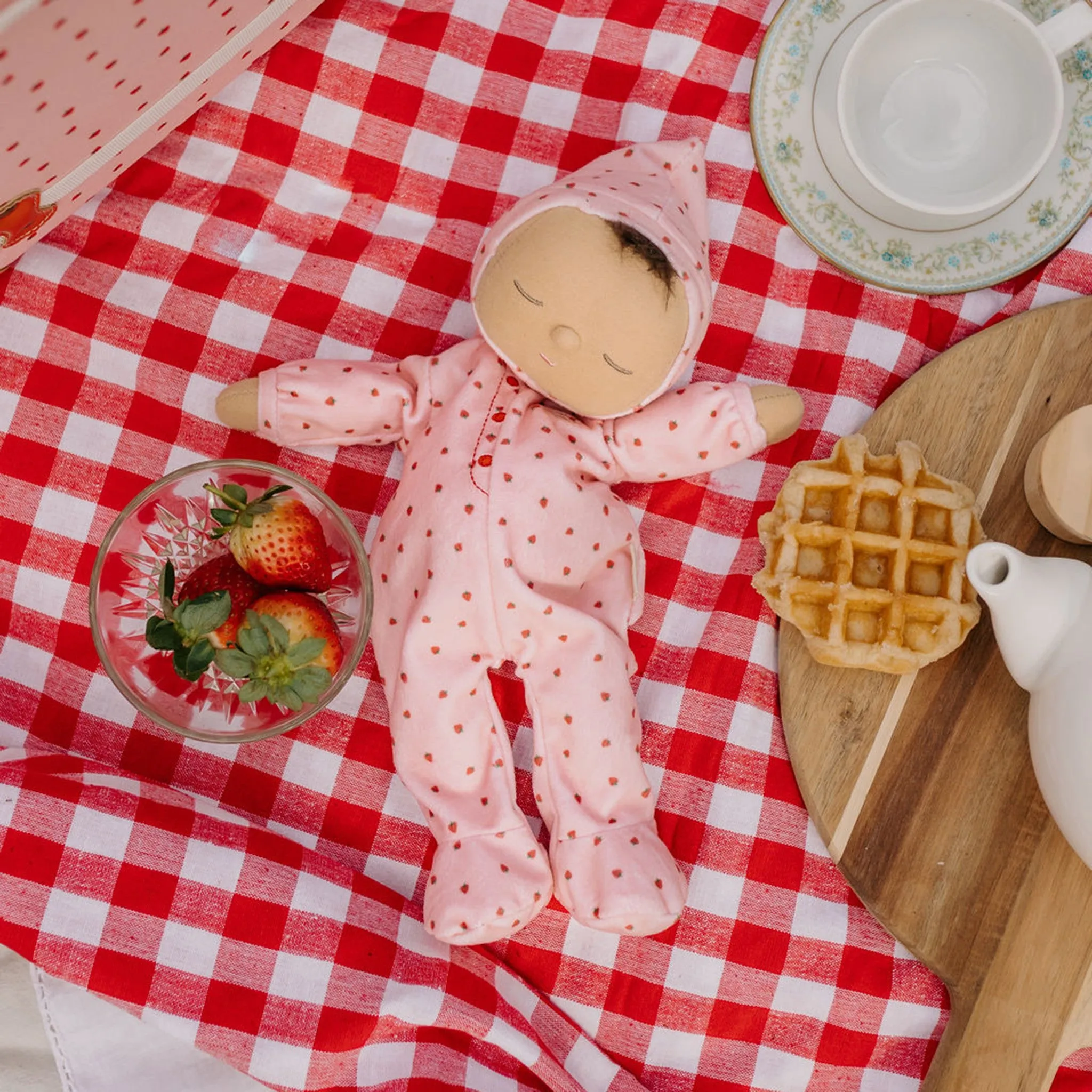 Dozy Dinkums - Pip Strawberry Playroom learning