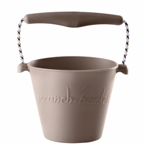 Scrunch Bucket Warm Grey Young explorers